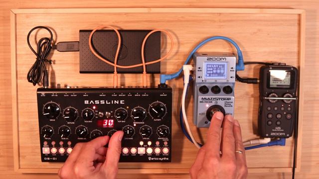Sonata for Bassline and Delays смотреть онлайн