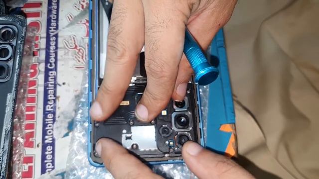 Замена экрана Samsung Galaxy A72 LCD+Touch Screen Replacement Samsung A72 Display Replacement смотреть онлайн