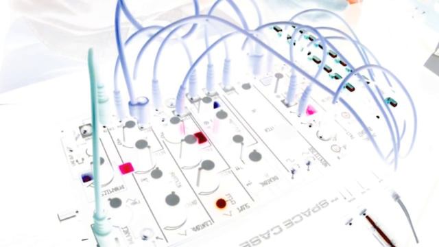 Vibrat0coast (Make Noise 0-Coast and the Space Case Tape Echo) смотреть онлайн