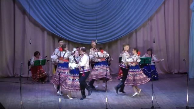 "Искорка" - "Вятская топотуха" 22.04.18. смотреть онлайн