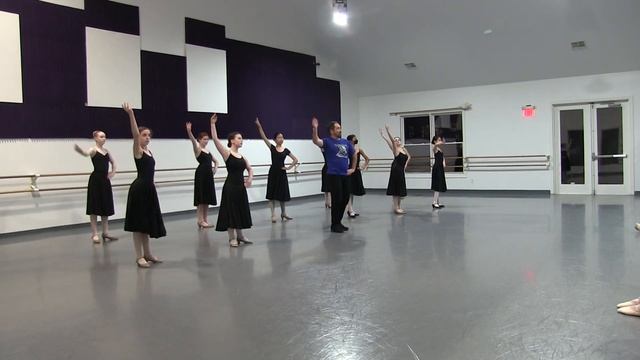We start learning Mazurka. Character dance class with Cary Ballet school students and Alex Kedrov. смотреть онлайн