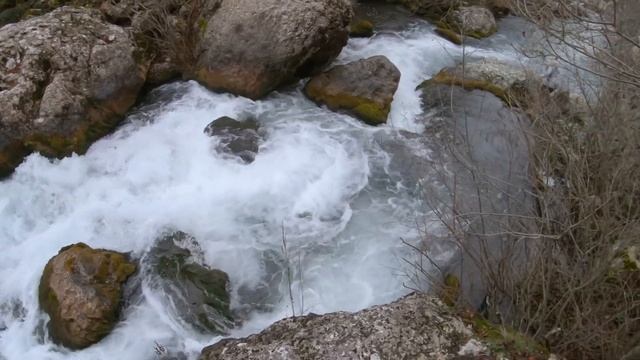 Крым. Байдарская долина.Чернореческий каньон. смотреть онлайн