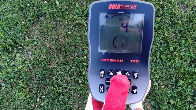 GOLD HUNTER T90. Первое включение китайского металлоискателя