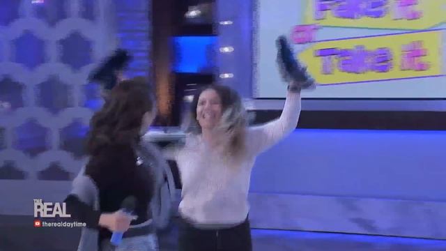 'Fake It or Take It' Gets WILD! смотреть онлайн