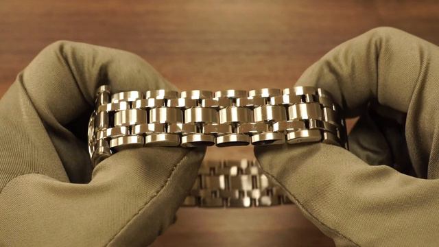 Швейцарские часы Carl F Bucherer Manero Retrograde. Много усложнений и необычный дизайн. Обзор часо смотреть онлайн