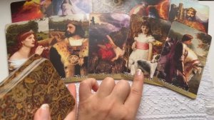 ♥️ Он ХОЧЕТ ПОГОВОРИТЬ с тобой ... ♥️♣️  Расклад Таро