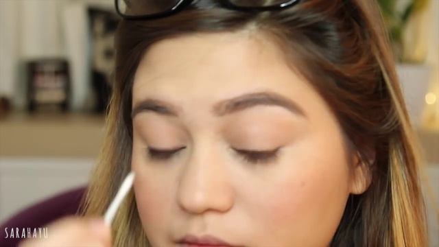 Everyday makeup for glasses wearers | SarahAyu смотреть онлайн