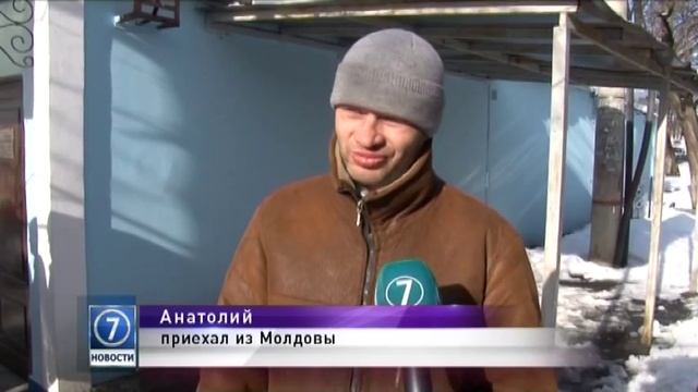 Кормят и ни о чем не спрашивают: при одесской церкви работает столовая для малоимущих и бомжей смотреть онлайн