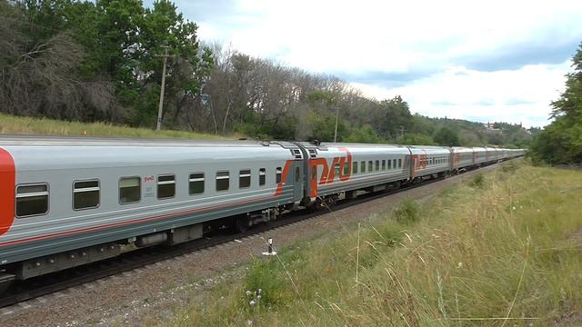 Тепловоз 2ТЭ116-1466 Поезд 084С/083С Адлер — Москва смотреть онлайн