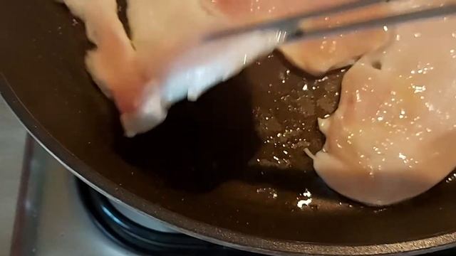 КУРИНАЯ ГРУДКА ПО ИТАЛЬЯНСКИ С ЛИМОНОМ И МОЛОКОМ. ОЧЕНЬ ПРОСТО )) | PETTO DI POLLO AL LATTE E LIMON смотреть онлайн