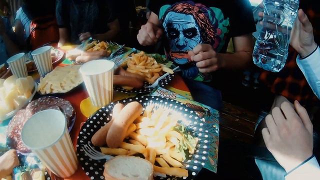 VLOG ❤ ВЫПУСКНОЙ ◁Спиннеры, купание в Волге, Плёс, теплоход, угар▷ смотреть онлайн