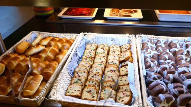 Tui Blue Grupotel Mallorca Mar Breakfast food смотреть онлайн