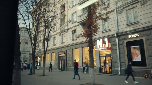 Кишинев 20.10.2019 из окна троллейбуса №22 от ЖД Кишинев до Скулянки и Пед института смотреть онлайн
