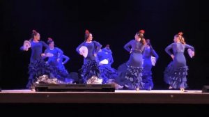 Фламенко танец с веером Amazing Flamenco Dance Show