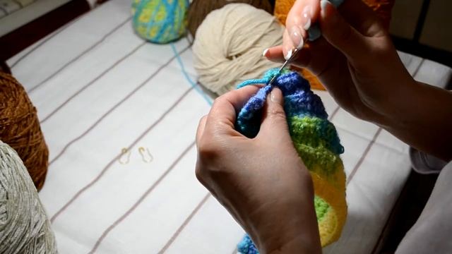 Как связать маску крючком смотреть онлайн