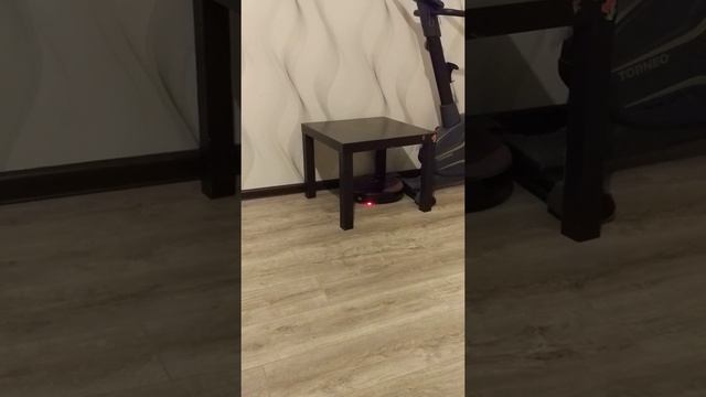 Робот пылесос LG VRF6570LVM уборка смотреть онлайн