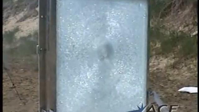 Тесты бронированного стекла пленками разной толщены смотреть онлайн