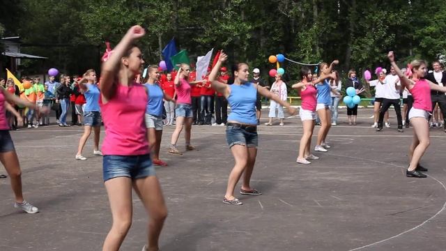 Фестиваль в ДОЛ им. Горького 2011 смотреть онлайн