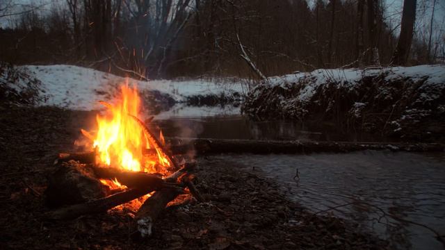 4K / CAMPFIRE BY THE RIVER / RELAXING NATURE SOUND / КОСТЕР У РЕКИ / РАССЛАБЛЯЮЩИЕ ЗВУКИ смотреть онлайн