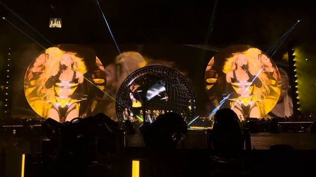 Beyoncé - PURE/HONEY (Renaissance World Tour - Philly)