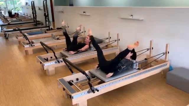 Pilates over 55 | Teach Pilates @BodylinePilates смотреть онлайн