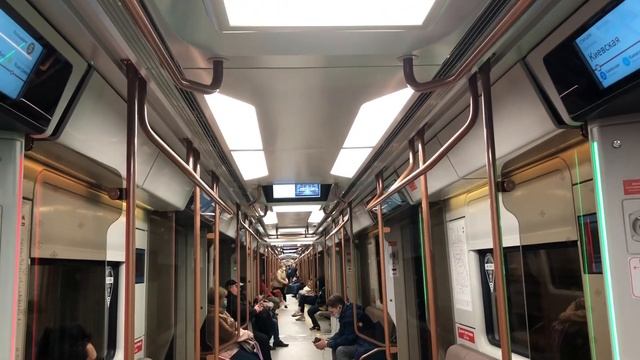 Метро. Новый поезд "Москва-2020". Кольцевая линия. смотреть онлайн