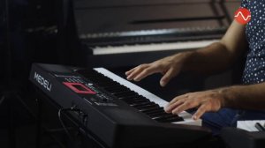 Medeli M221L & M211K - keyboard demo by Tom (with subtitles)