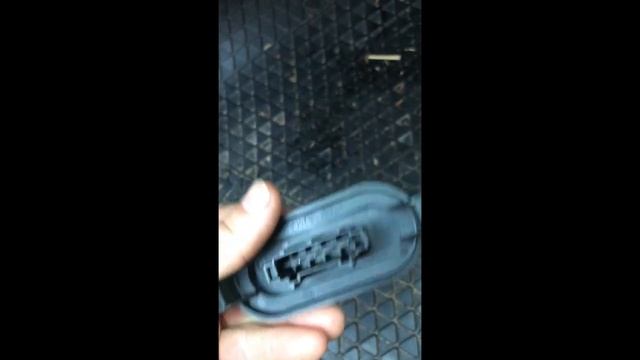 Blower motor resistor replacement Volkswagen Amarok 2013 смотреть онлайн