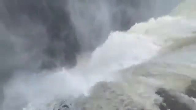 Водопад Виктория, 115 метров. смотреть онлайн