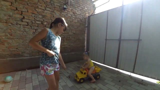 VLOG. Дети погодки. Поездка в деревню. смотреть онлайн