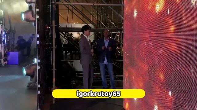 Димаш в Минске 2022► Специальный гость нового концерта Игорь Крутой смотреть онлайн
