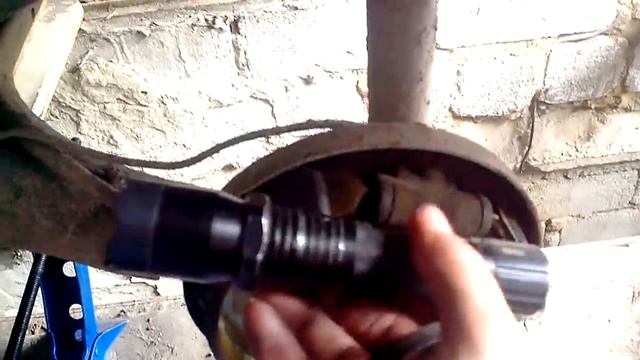 таврия ,и сзади звенит