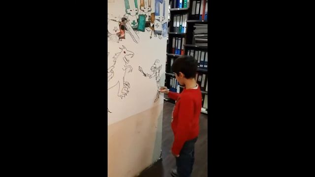 Магнитно-маркерная стена SKETCHPAINT и MAGNETPAINT с наглядным использованием. Часть 3 смотреть онлайн