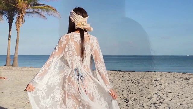 Girls On The Beach|Девушки на пляже