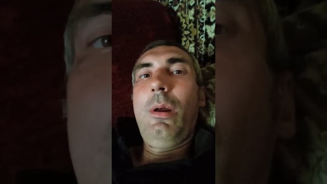 третий день, не пойму, что делать и как быть,,,, работаю дворником