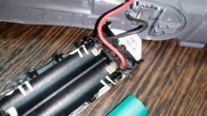 Замена аккумуляторов в электробритве Philips YS536