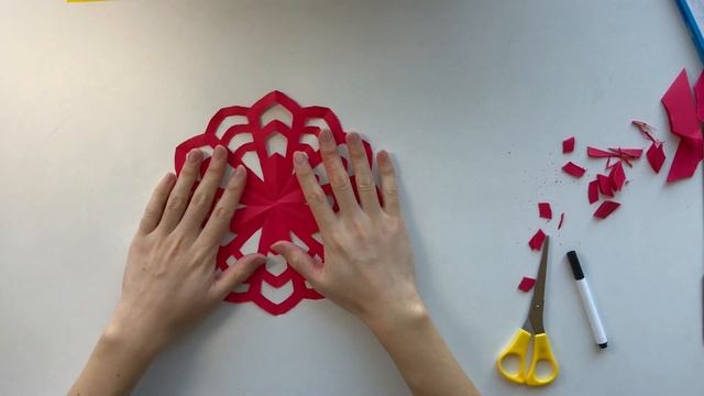 How To: Chinese Paper-Cutting | Lunar New Year with the Walters Art Museum смотреть онлайн