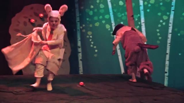 ролик интерактивного спектакля "Зайцы" смотреть онлайн