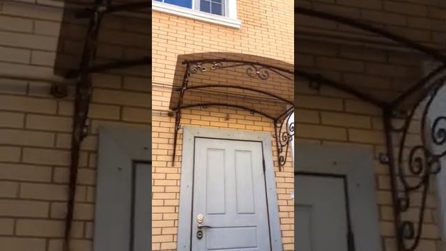 козырёк из монолитного поликарбоната