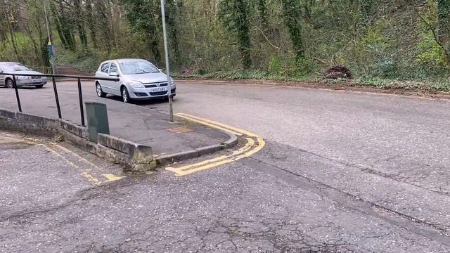 Priority Junctions Basics смотреть онлайн