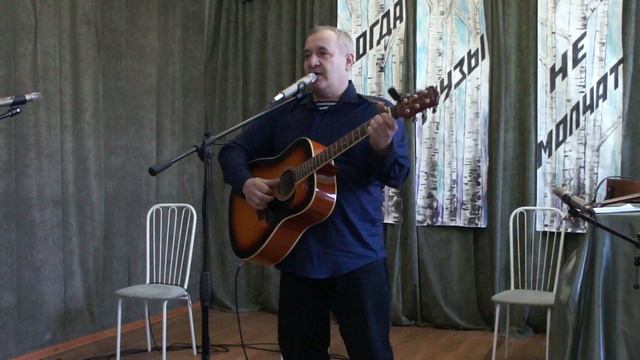 ДЕВЧОНКА-ВЫПУСКНИЦА. Военно-патриотическая песня 2000-го года. Испоняет автор Евгений Воробьев смотреть онлайн