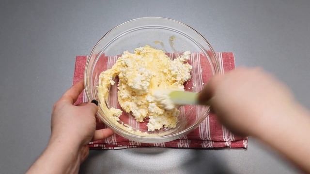 ЛЕНИВАЯ ВАТРУШКА на раз два три! Выпечка из ТВОРОГА и готового СЛОЕНОГО ТЕСТА смотреть онлайн