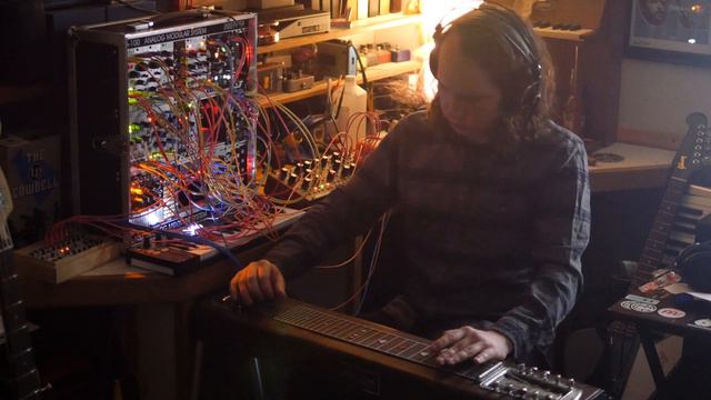 Funkadelic's "Maggot Brain" (Pedal steel guitar and Eurorack modular synthesizer) - Gavin Ryan смотреть онлайн