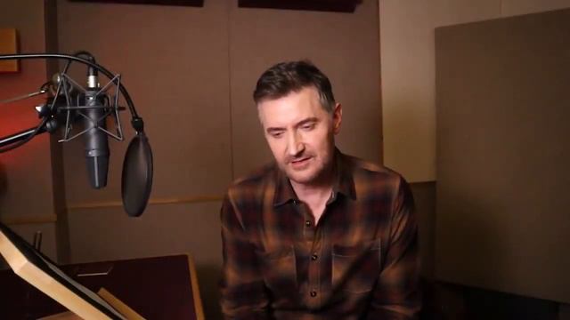 Ричард Армитидж отвечает на вопросы в студии Audible