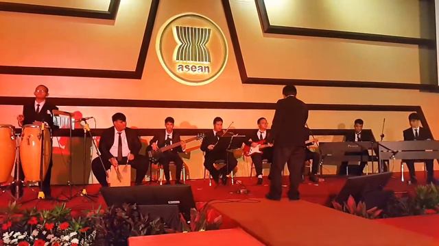All My Loving By The Beatles Covered by LSCAA Band смотреть онлайн