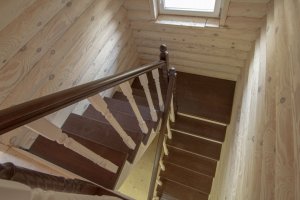 Изготовление лестницы с поворотом на 180 градусов через площадку/ сборка