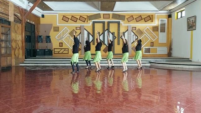 SAMBA LDIB III by Lusiana Maemunah (Demo & Walkthrough) | LAKSHITA Line Dance смотреть онлайн
