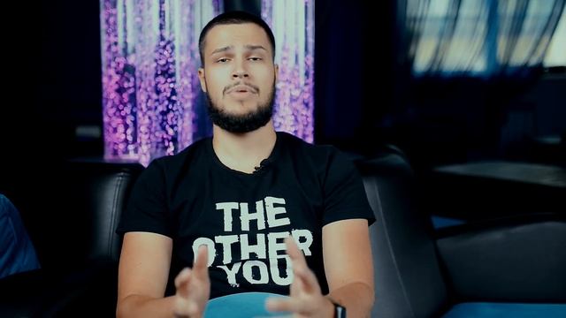 Бюджетный МОНСТР за 100$ BQ Strike LTE Обзор смотреть онлайн