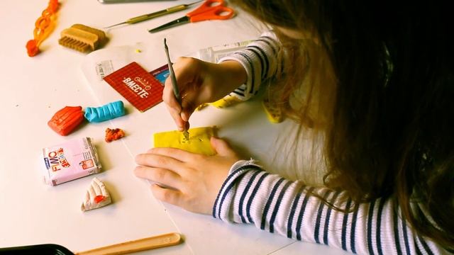 лепим из полимерной глины #FIMO смотреть онлайн