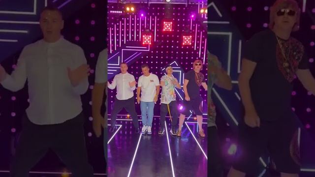 Повтори наш танец под песню #тучикруче смотреть онлайн